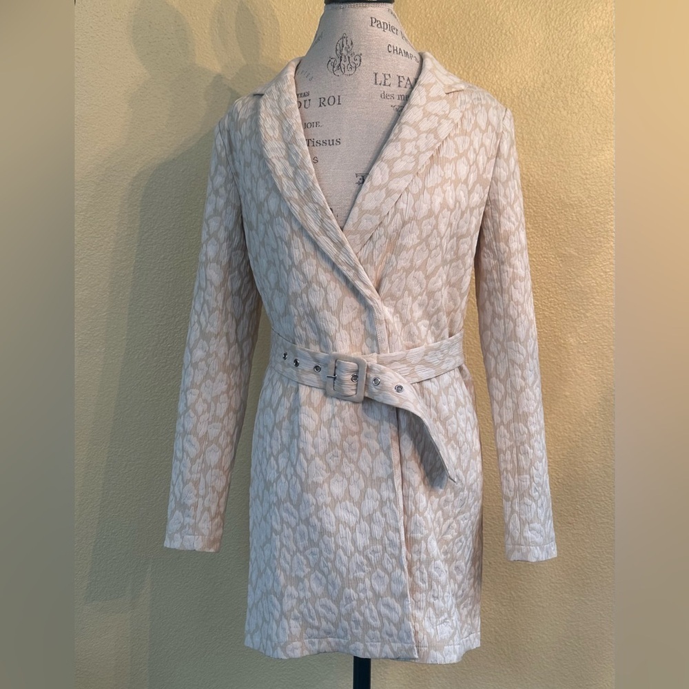 Lovers+Friends “Jay” Blazer Dress In Neutral Leopard Size Small New With Tag! - Picture 6 of 12